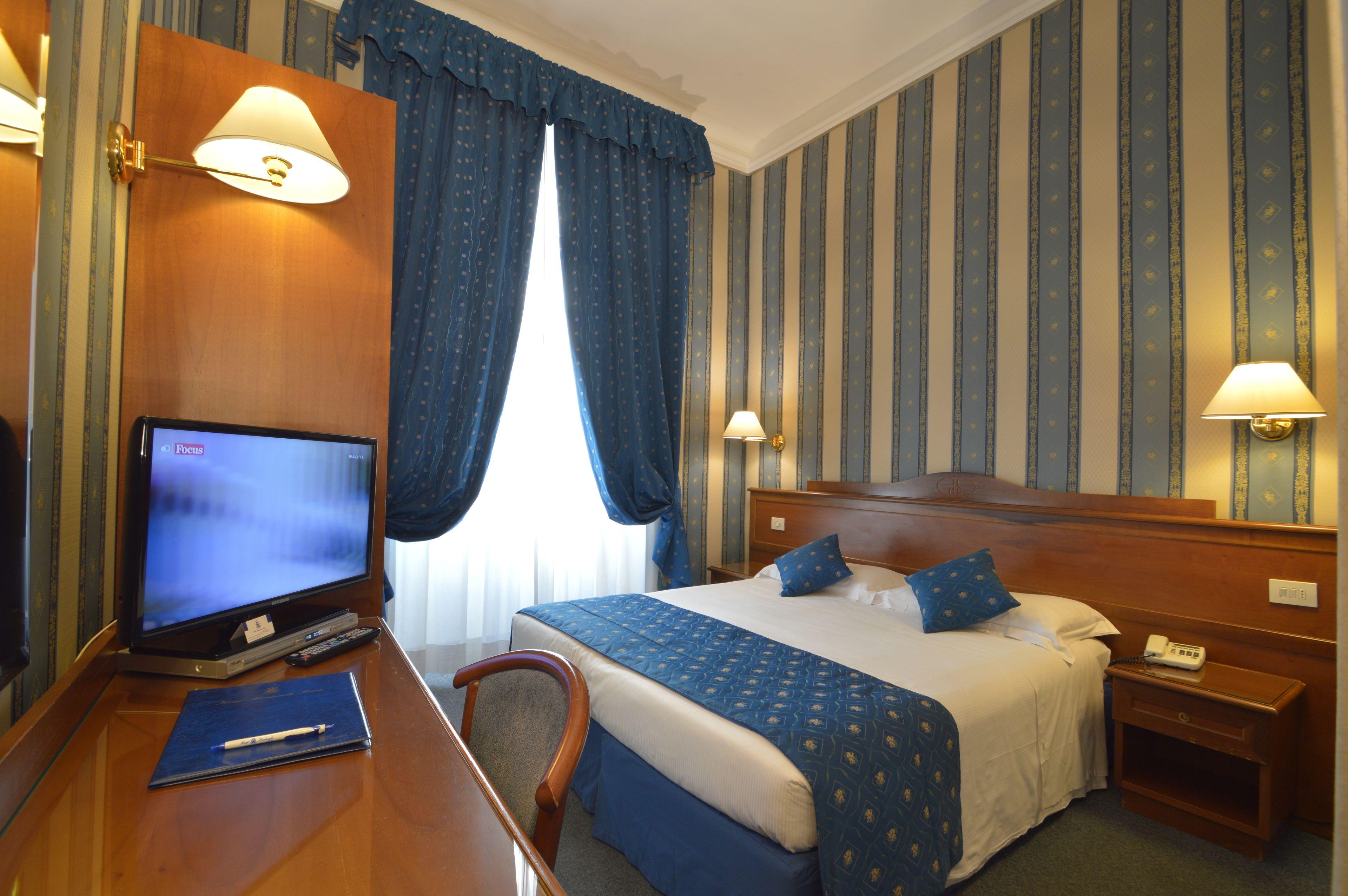 Hotel Montecarlo — Fotos 3